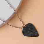 Collar Púa De Guitarra Gris