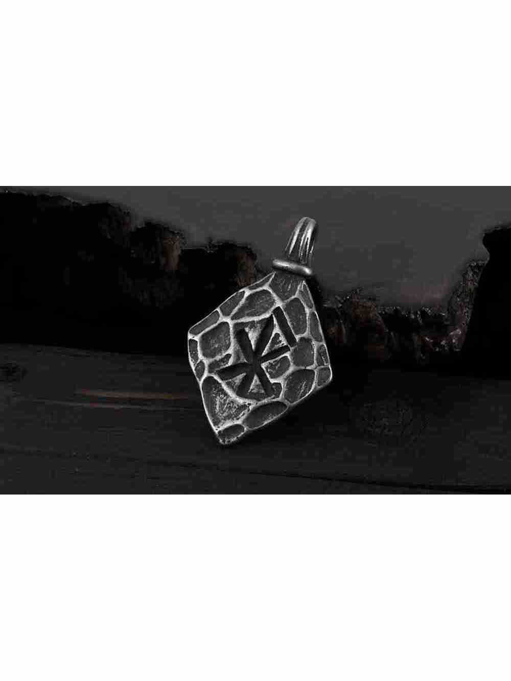 Collar Punta De Lanza Vikinga Assassin's Creed