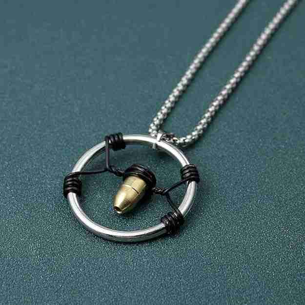 857629-MLV87499047203_072025 Collar Bala De V Cyberpunk 2077