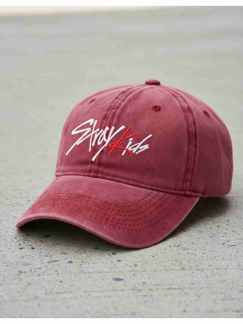 Gorra Urbana Stray Kids Roja K-pop