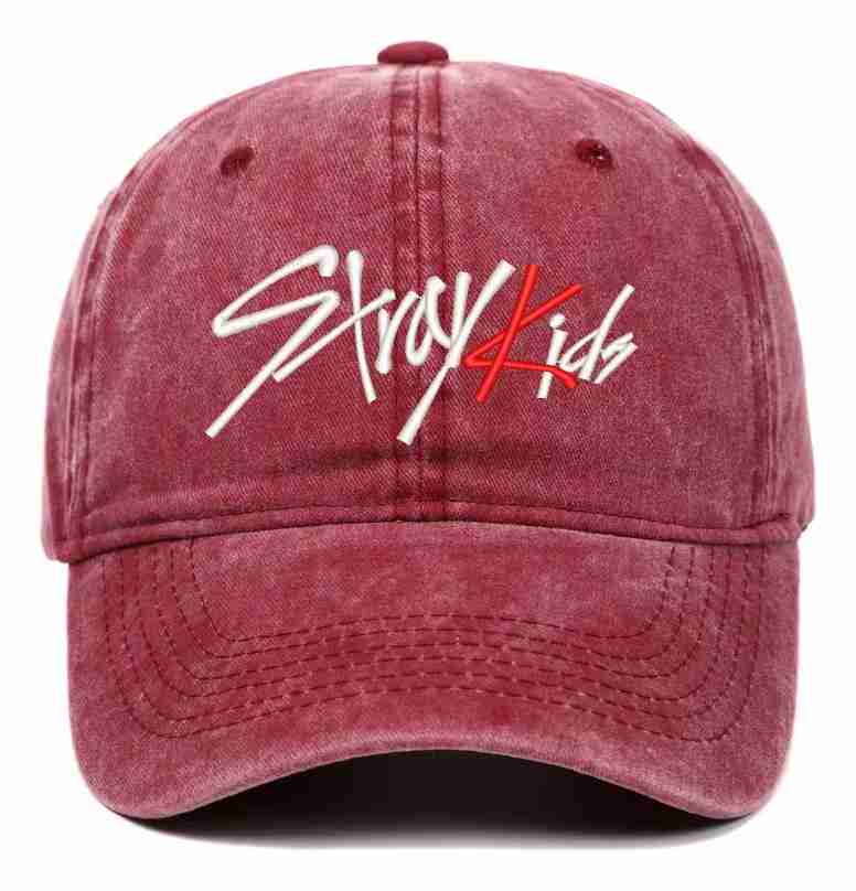 944924-MLV99847210773_112025 Gorra Urbana Stray Kids Roja K-pop