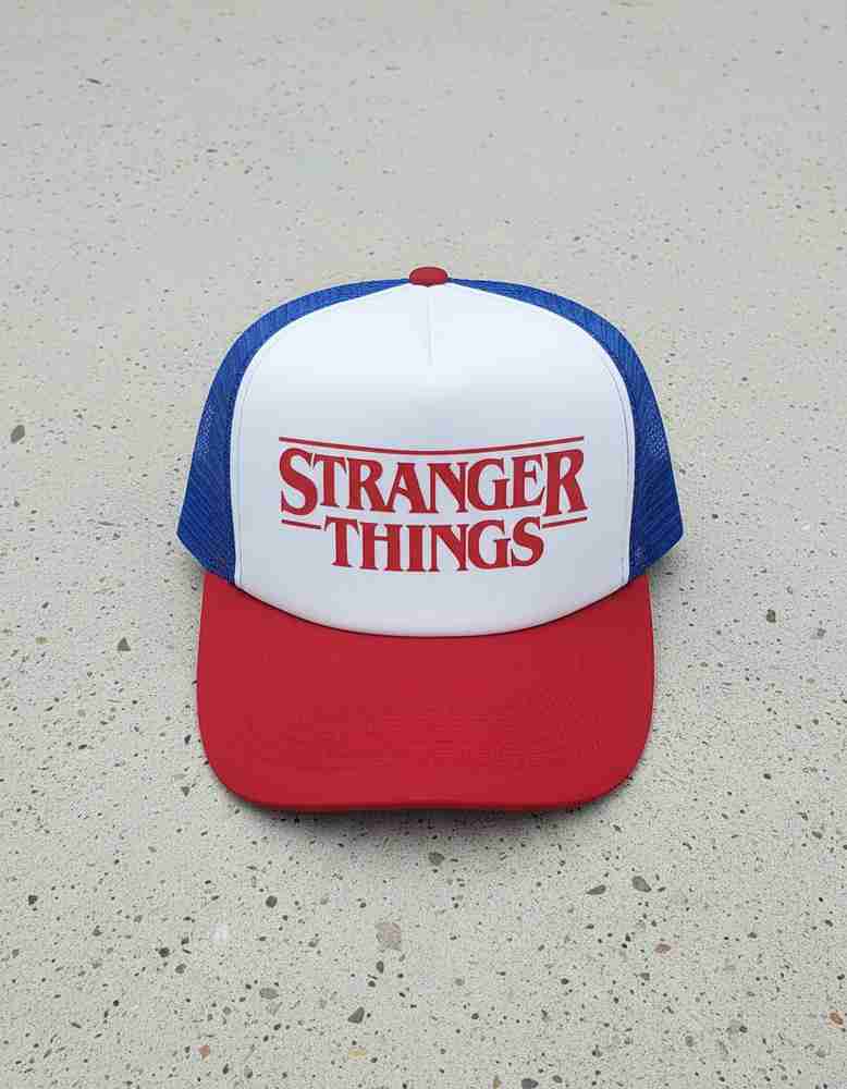 993221-MLV103012345439_122025 Gorra Stranger Things