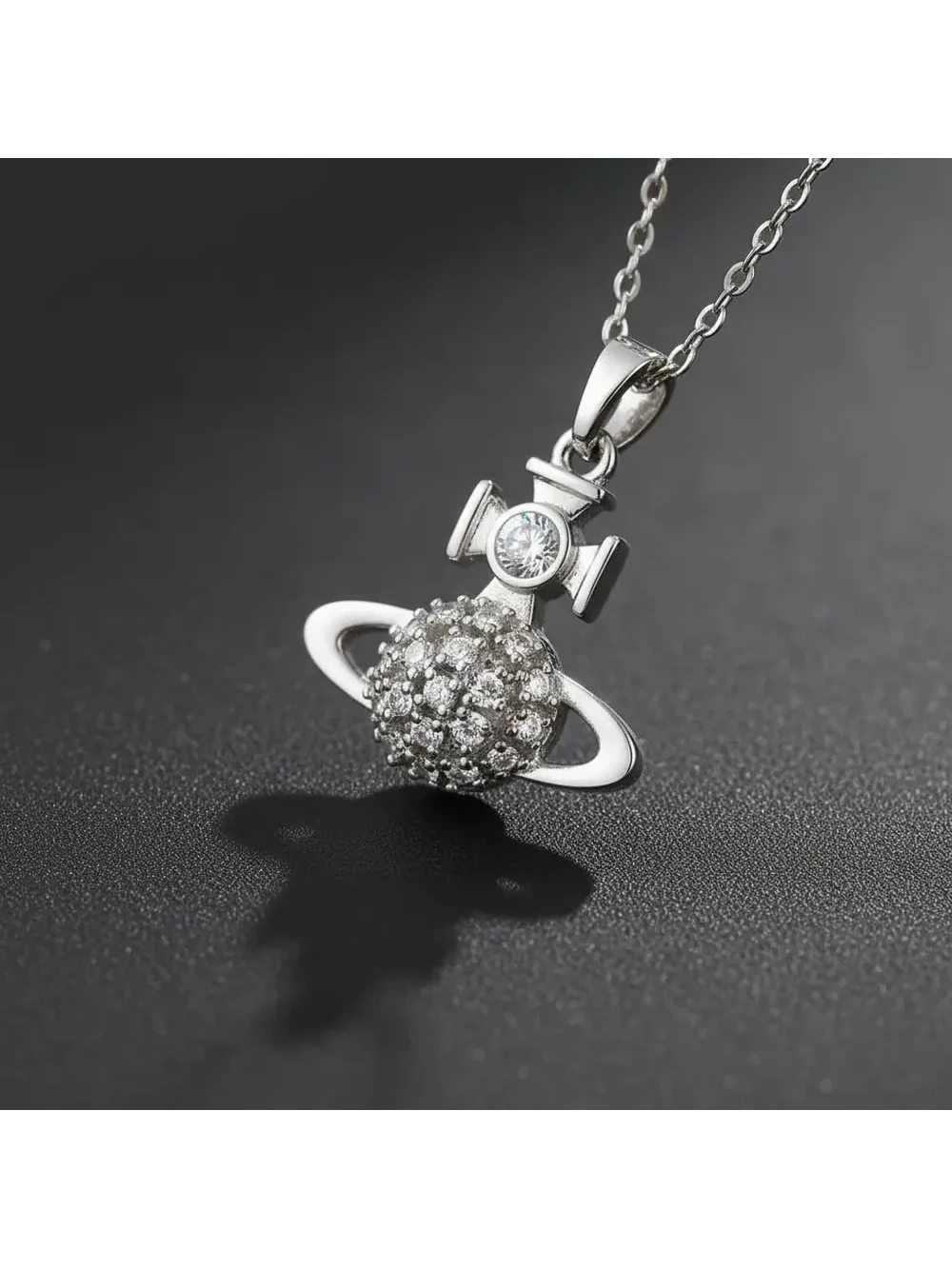 Collar Plateado Saturno Estrellas Nana Vivienne Wetswood