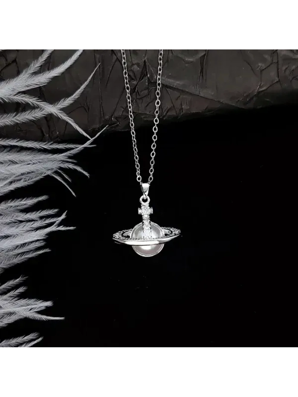 Collar Plateado Saturno Perlado Nana Vivienne Wetswood