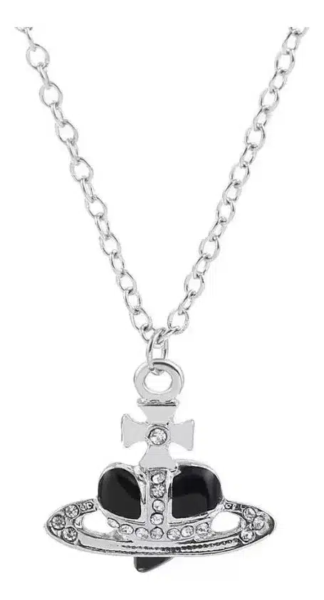 823329-MLV113308139268_072026 Collar Corazon Saturno Negro Nana Vivienne Wetswood
