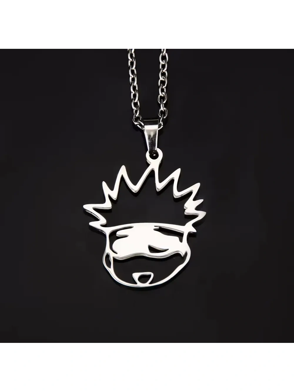 Collar Plateado Gojo Sonriendo Jujutsu Kaisen